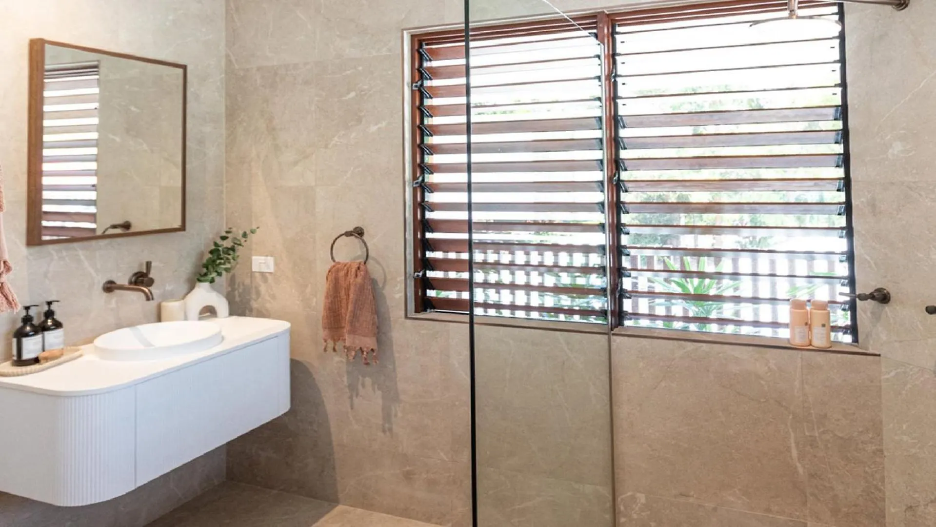 Villa 1 Chez Willow Port Douglas